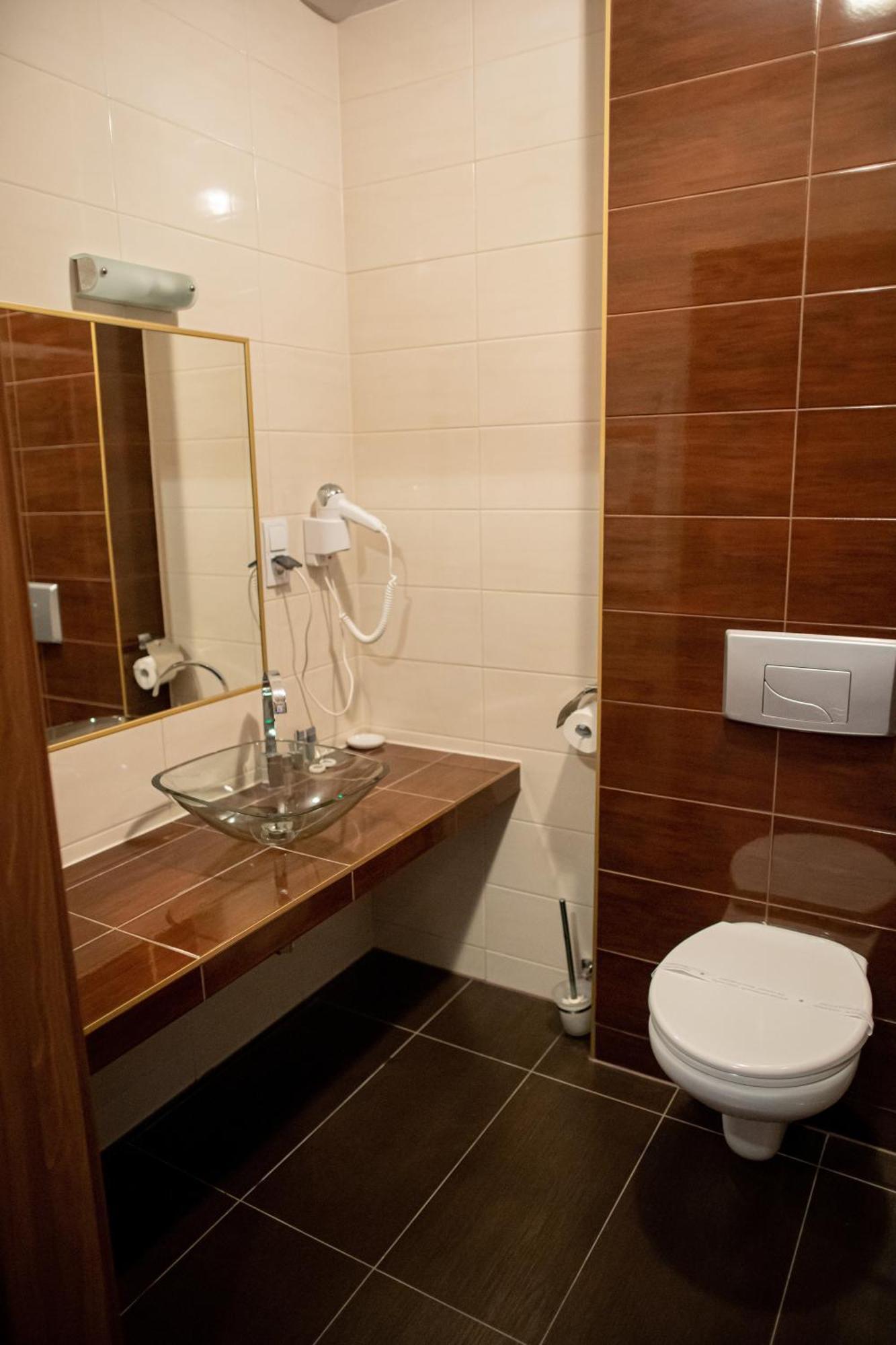 Aparthotel Babilon Krzeszów Krzeszow  Exterior foto