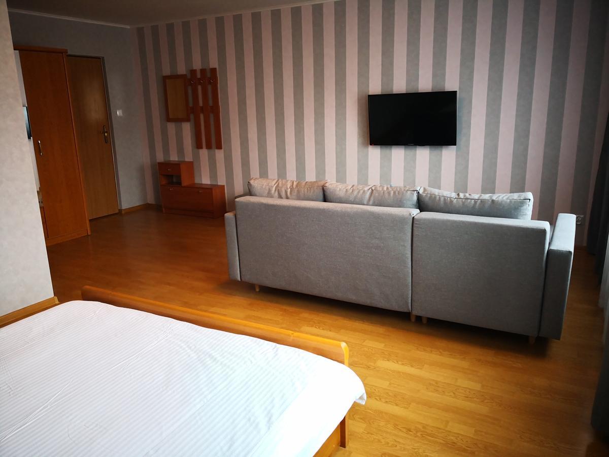 Aparthotel Babilon Krzeszów Krzeszow  Exterior foto